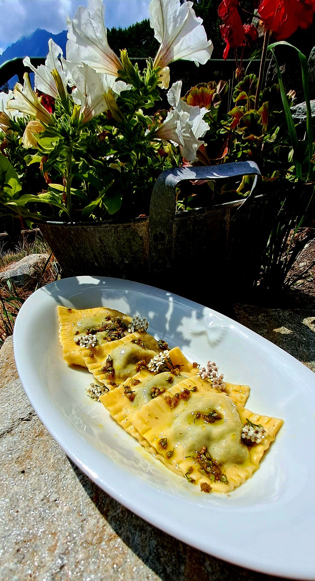 Ricetta: Ravioli di spinaci selvatici all’achillea